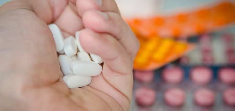 Co roku ibuprofen zabija 1000 osób. Zobacz co możesz używać zamiast niego?