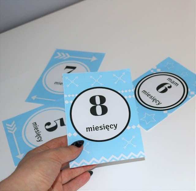 KARTY DO ZDJĘĆ „PIERWSZY ROK” W 4 WERSJACH KOLORYSTYCZNYCH