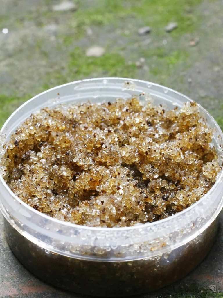 Pachnący peeling do ciała: seksowne połączenie kawy i pomarańczy