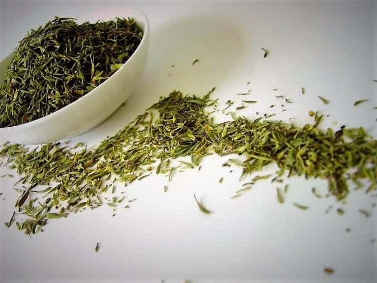 5 powodów, dla których warto stosować zioła