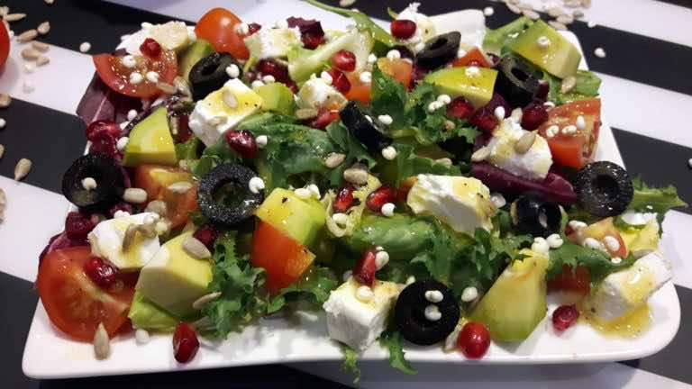 CZYM JEST DIETA PUDEŁKOWA?