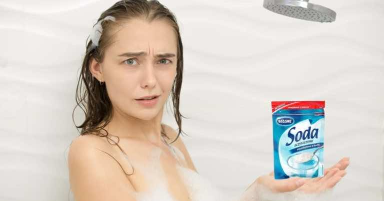Zobacz dlaczego warto umyć twarz sodą oczyszczona z olejem kokosowym