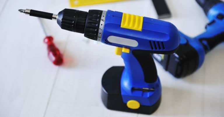 Jak dwukrotnie wydłużyć żywotność akumulatora od elektronarzędzi