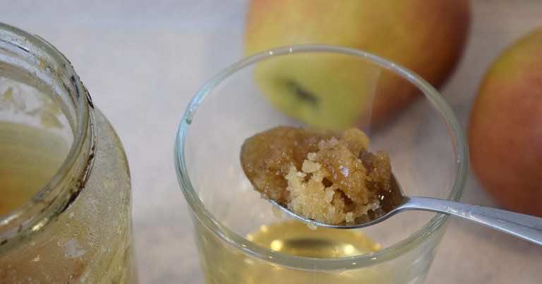 Dlaczego warto połączyć ocet jabłkowy i miód oraz go pić? Ten jeden prosty napój zniszczy życie bakterii i wirusów