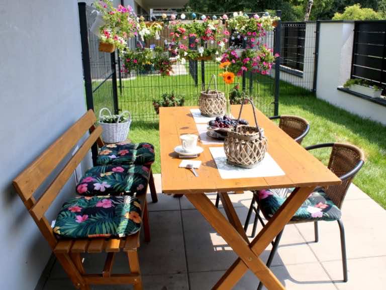 Meble ogrodowe DIY – wykonanie i impregnacja