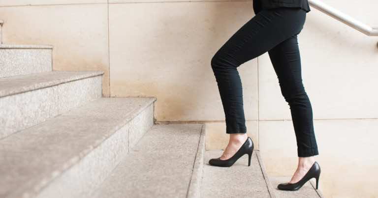 Zobacz dlaczego warto chodzić po schodach!