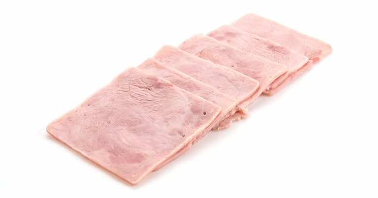 Spójrz na wędlinę pod światło. Jeśli widzisz różne kolory to pamiętaj!