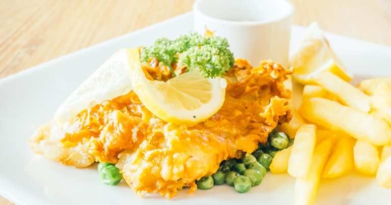 Jak zjeść świeżą rybę w smażalni nad morzem? Jest rzecz, o której musisz wiedzieć!