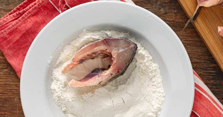 Tak szybko pozbyć się ości z karpia. Wystarczy sprytny trik