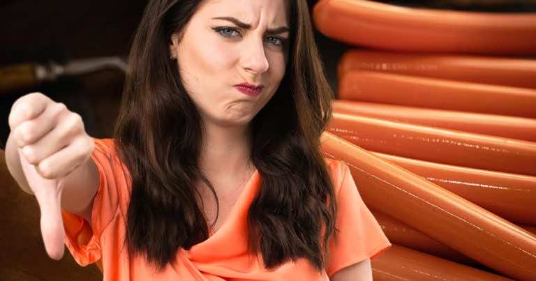 Czy wiesz co tak naprawdę znajduje się w parówkach? Będziesz w szoku!