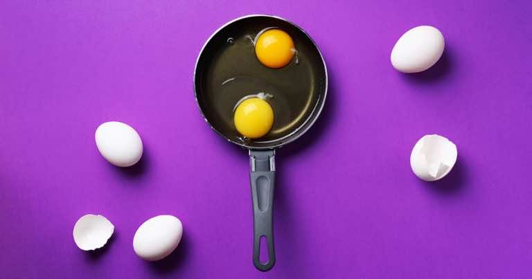 Co oznacza jajko z dwoma żółtkami?