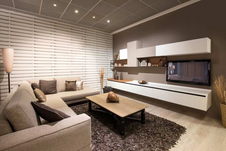 Oświetlenie salonu led – jak prawidłowo zaaranżować?