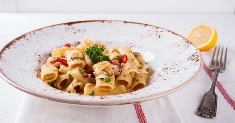 Makaron z łososiem