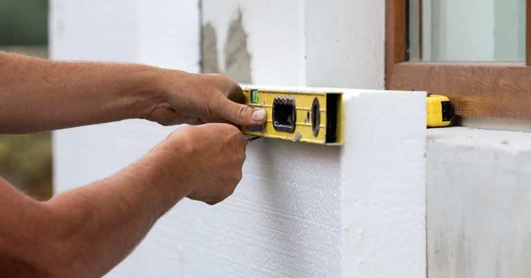 Czym ciąć styropian