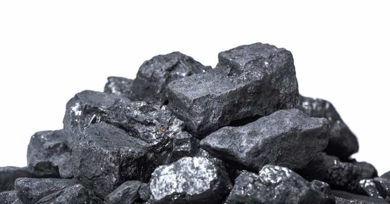 Jeśli palisz na zimę węglem to ta wiadomość nie jest dla Ciebie dobra