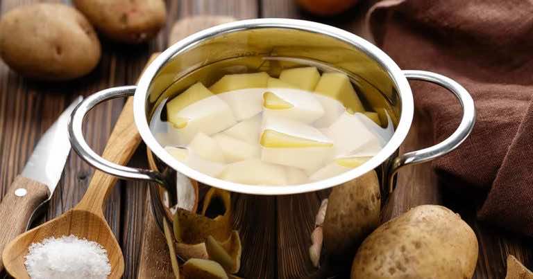 Co zrobić gdy ziemniaki kipią?