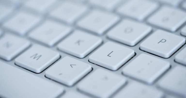 Windows 10 – brak polskich znaków. Jak naprawić?