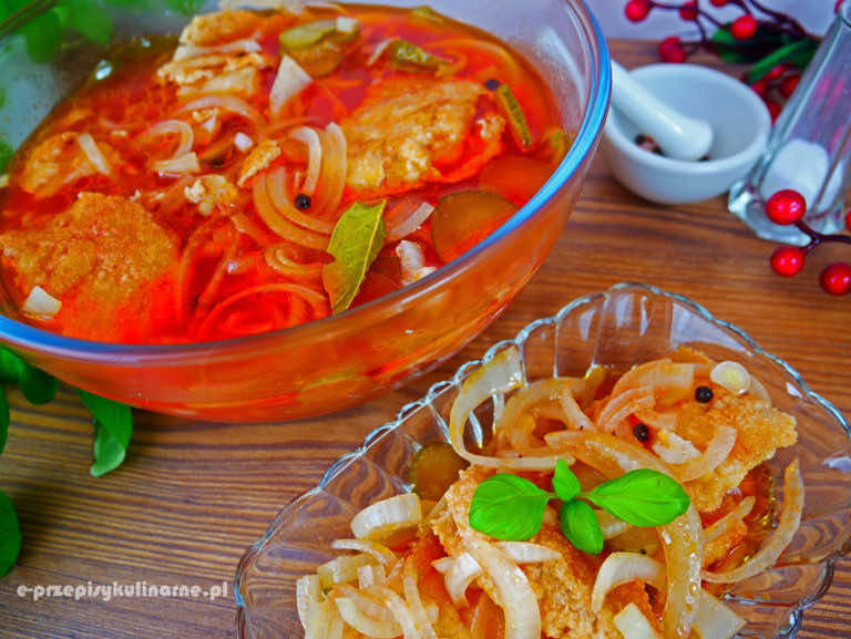 Ryba w zalewie pomidorowo-octowej