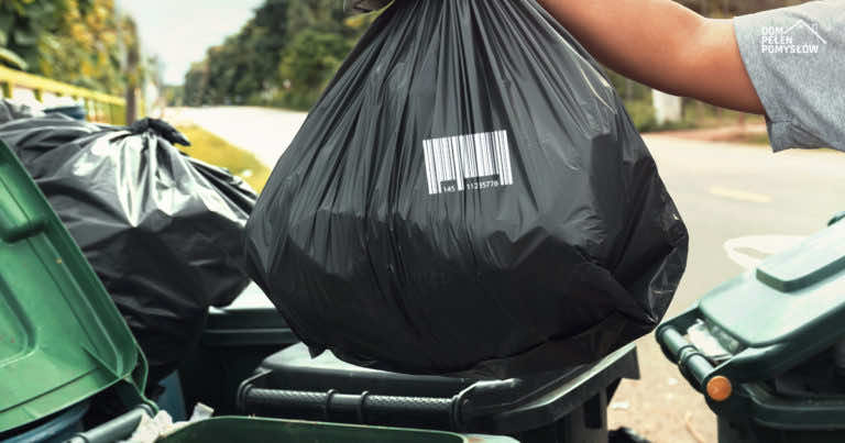 Kody kreskowe na workach z odpadami – w ten sposób sprawdzą nas czy dobrze segregujemy