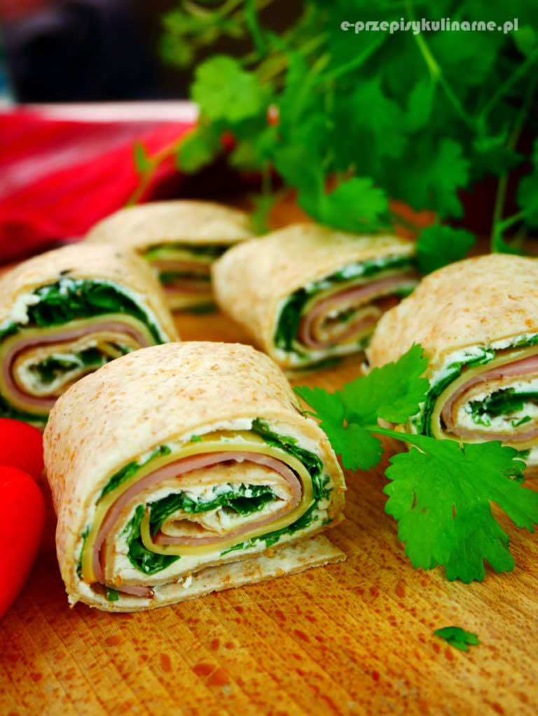 Rollsy z szynką i serem – pyszne roladki z tortilli