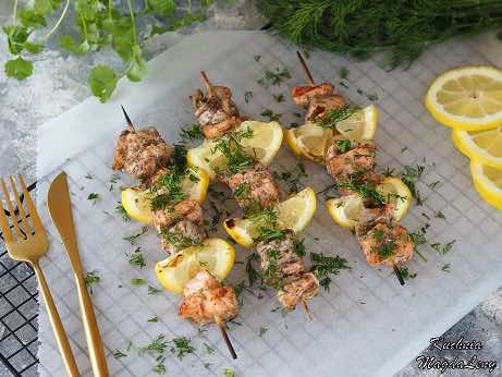 Szaszłyki z łososia