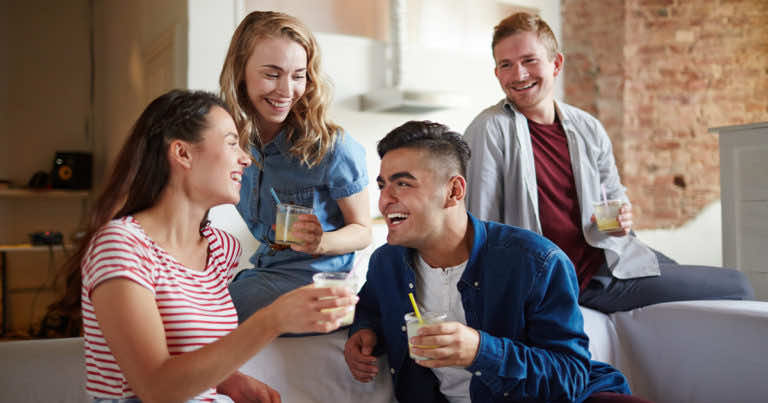 5 sposobów, by stać się bardziej lubianym w towarzystwie