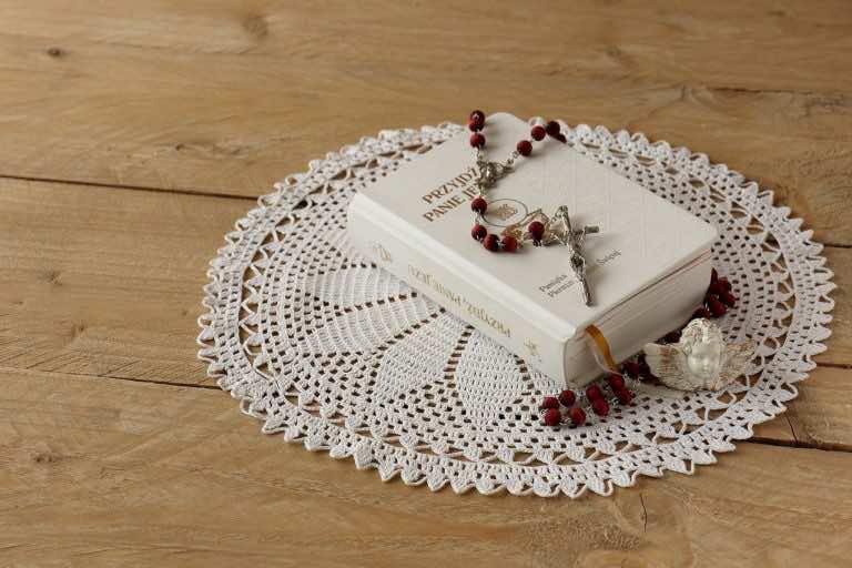 Manu na Pierwszą Komunie Świętą – co podać gościom?