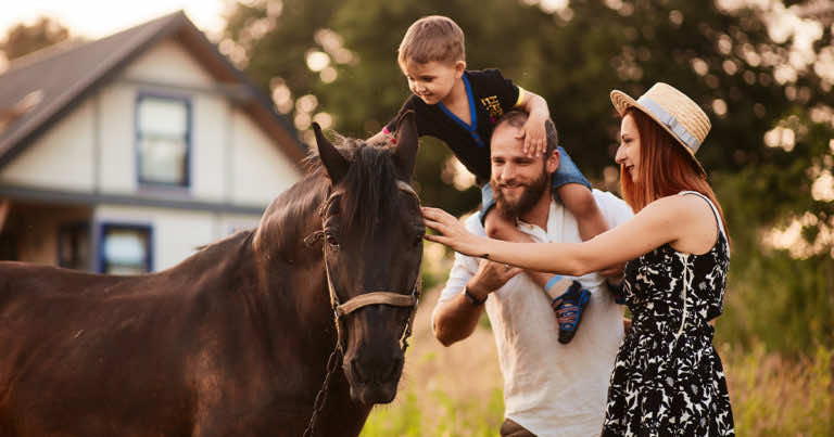 Przeprowadzka na wieś – jakie posiada wady i zalety?