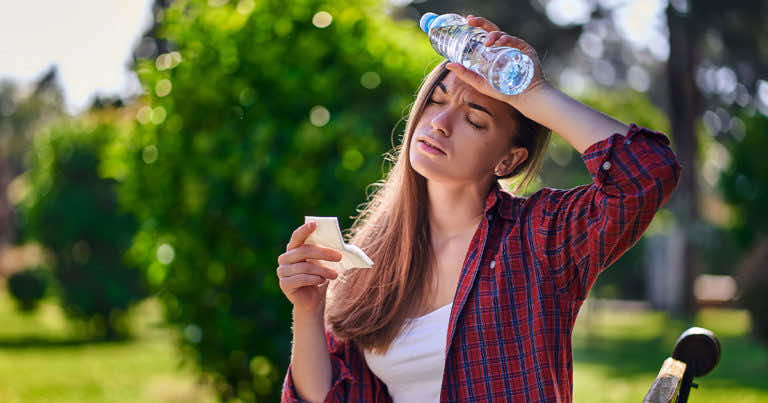 Co jeść podczas upałów, aby lepiej nawodnić organizm?