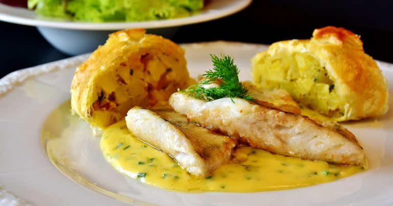 Najlepsze sposoby na zabielanie zup i sosów