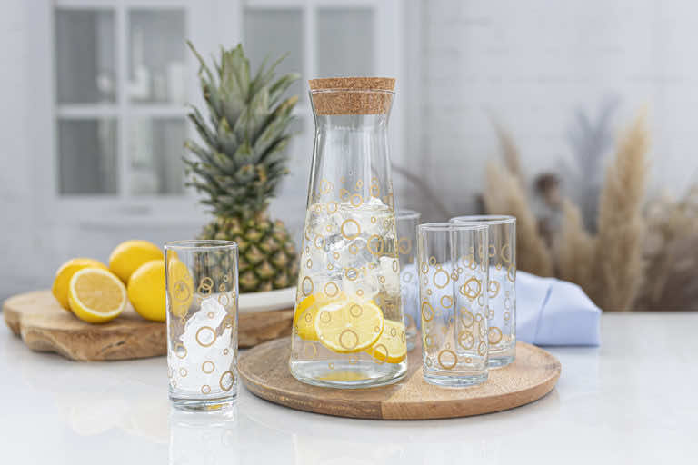 Jeśli szklanka, to jasne, że ze szkła