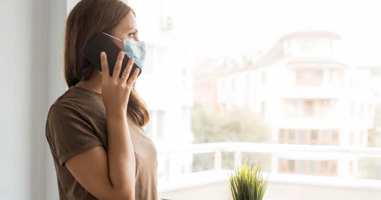 Jeśli zostaliście skierowani na izolację przed 15 lutego, dzisiaj powinniście dostać SMS.