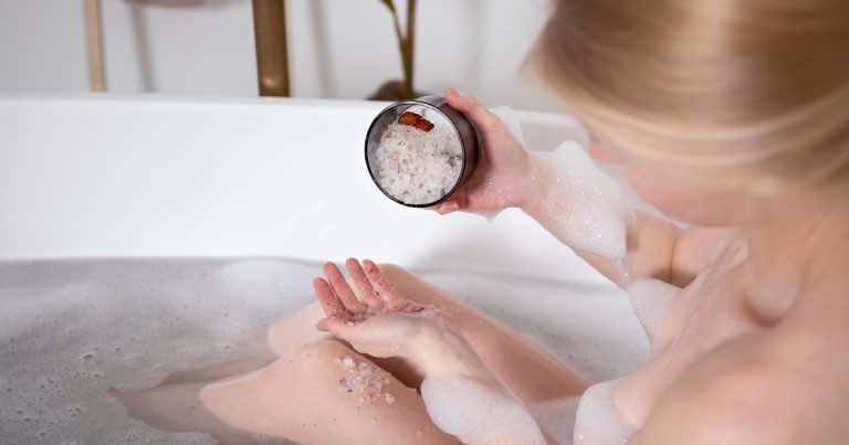 Domowa sól do kąpieli, jak ją zrobić?