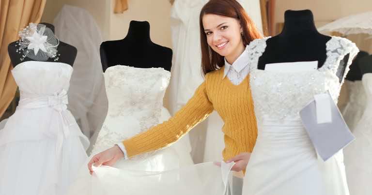 Sklep zabrania zrobienia zdjęcia w sukni ślubnej? Zobacz, co na to UOKiK.