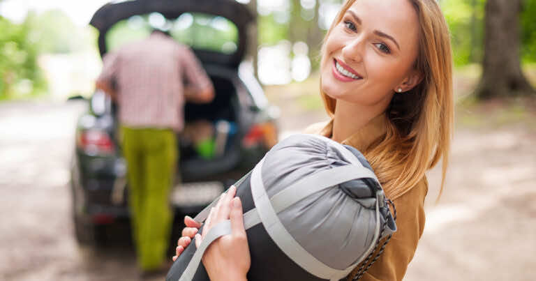 Jak odświeżyć śpiwór bez prania go?