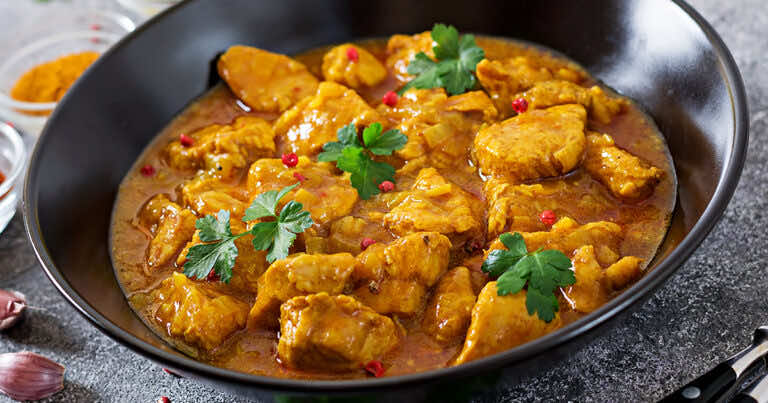 Cztery sposoby na zagęszczenie sosu