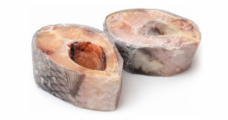 Jak szybko rozmrozić rybę?