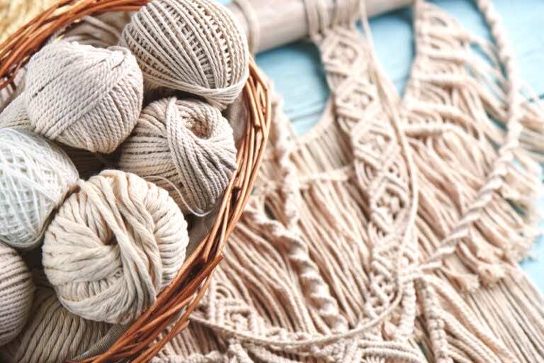 Jakie sznurki do makramy wybrać?