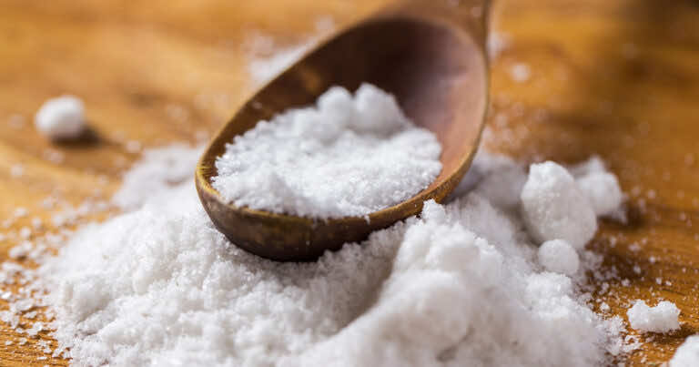Trzy zastosowania soli, które pomogą utrzymać czystość w domu