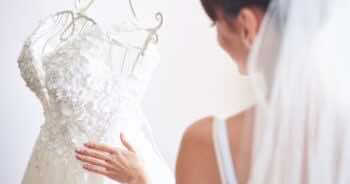 Na co zwrócić uwagę podczas wyboru sukni ślubnej?