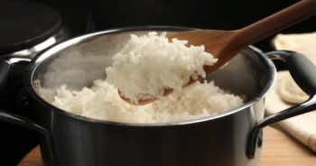 Co zrobić z rozgotowanym ryżem?