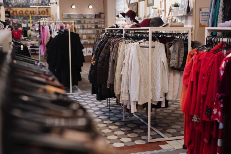 Jak zdjąć klips zabezpieczający, taki ze sklepu