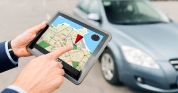 Profesjonalny lokalizator GPS w samochodzie osobowym. Odkryj korzyści z systemu GPS