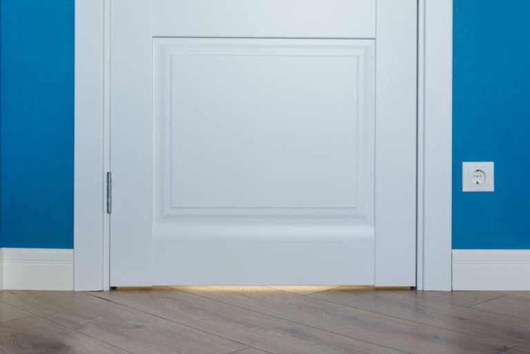 Jak dobrać drzwi do podłogi i odwrotnie? Praktyczne porady