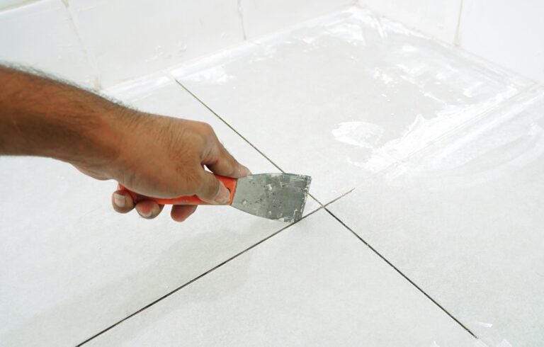 Jak dobrać odpowiednią fugę do płytek?