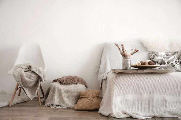 Czym charakteryzuje się styl skandynawski w urządzaniu wnętrz