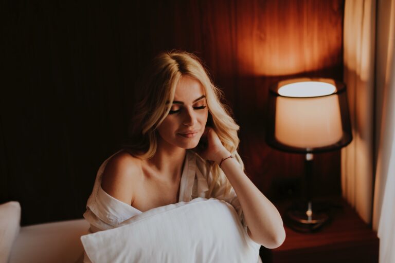 Zioła, które ułatwiają zasypianie