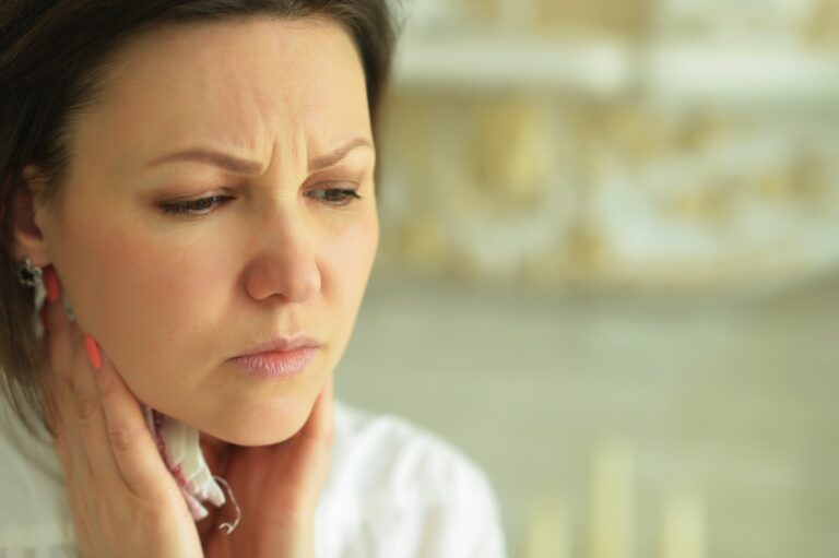 Masz te objawy? To może być niedoczynność tarczycy