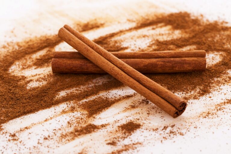 Jakie właściwości prozdrowotne ma cynamon