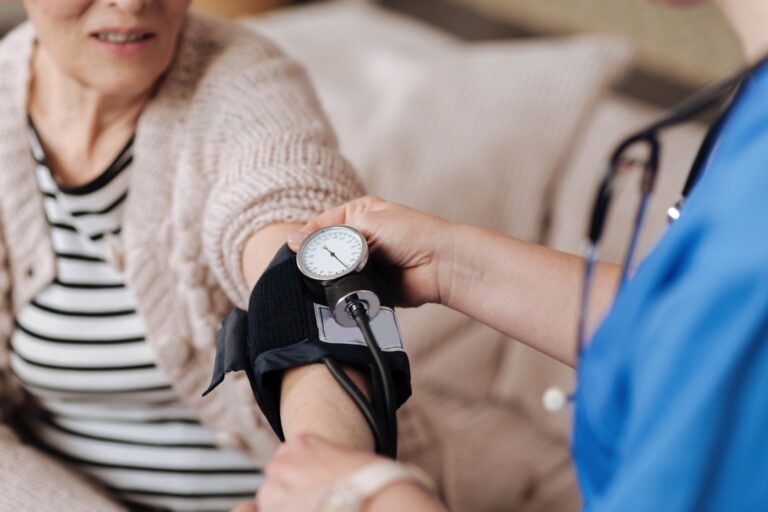 Jakie zioła pomagają na nadciśnienie